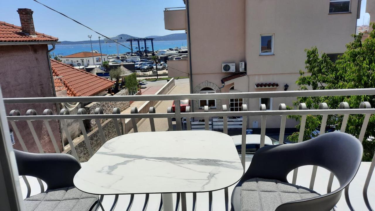 Luxury Apartments Marina View فوديس المظهر الخارجي الصورة