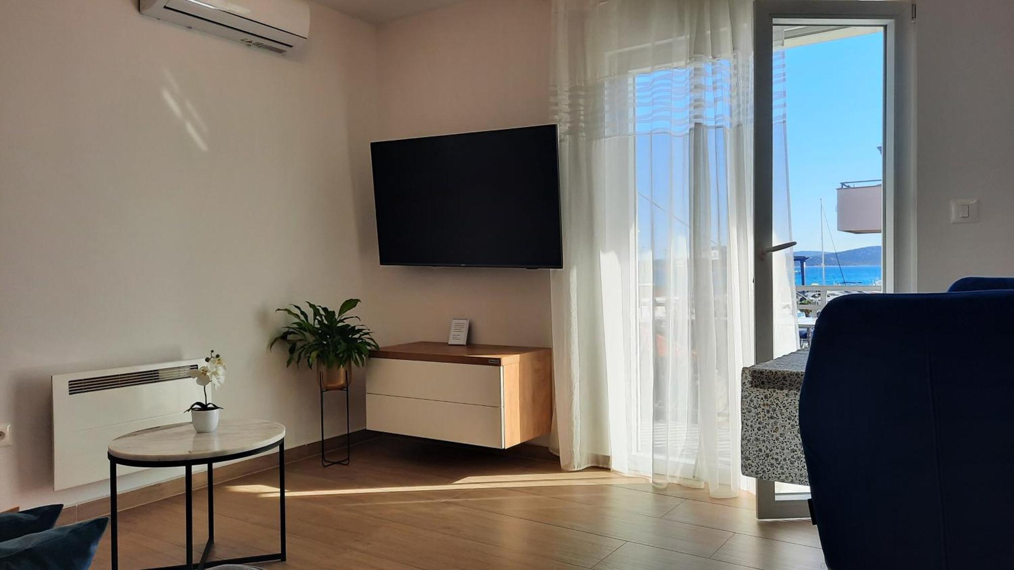 Luxury Apartments Marina View فوديس المظهر الخارجي الصورة