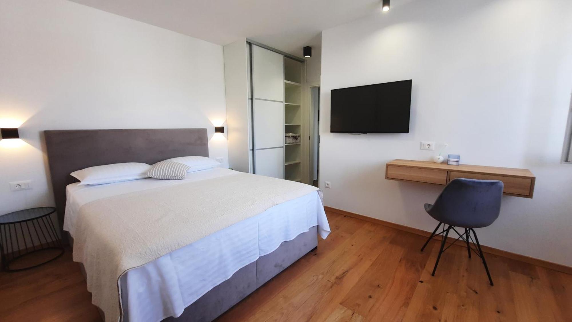 Luxury Apartments Marina View فوديس المظهر الخارجي الصورة