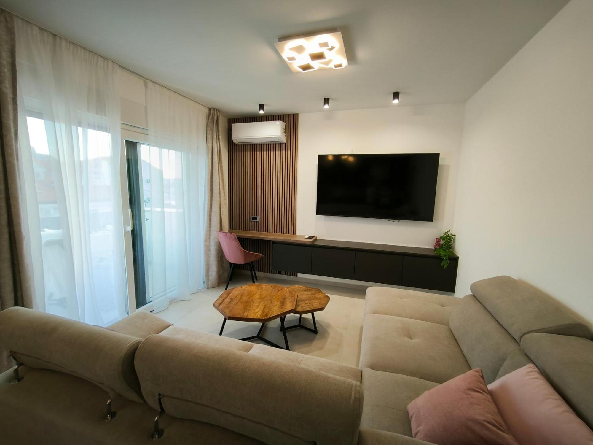 Luxury Apartments Marina View فوديس المظهر الخارجي الصورة