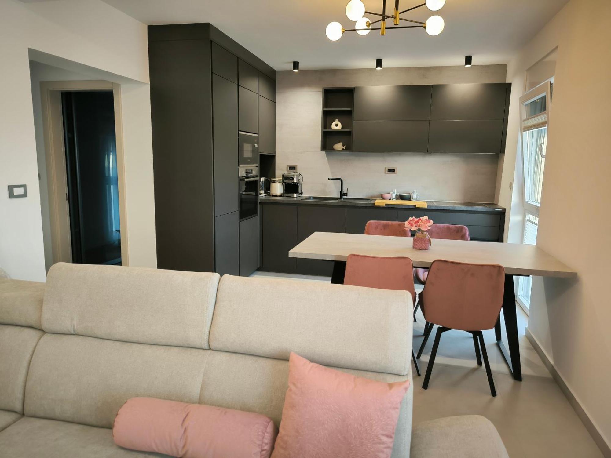 Luxury Apartments Marina View فوديس المظهر الخارجي الصورة